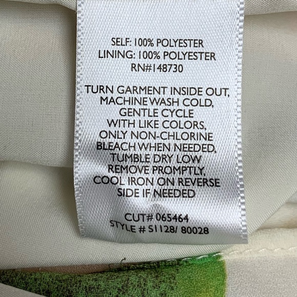 Gorgeous Nicole Miller Floral Dress With Ruffle - Picture 7 of 8